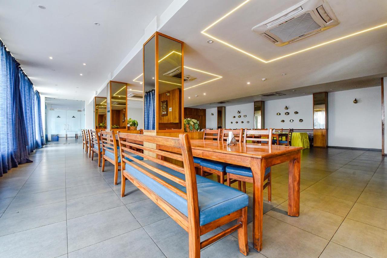 Fabhotel Prime Grand Unity, Changodar Ahmedabad Eksteriør bilde
