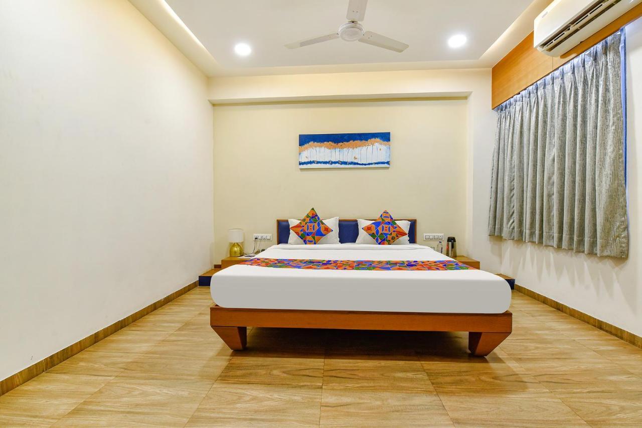 Fabhotel Prime Grand Unity, Changodar Ahmedabad Eksteriør bilde