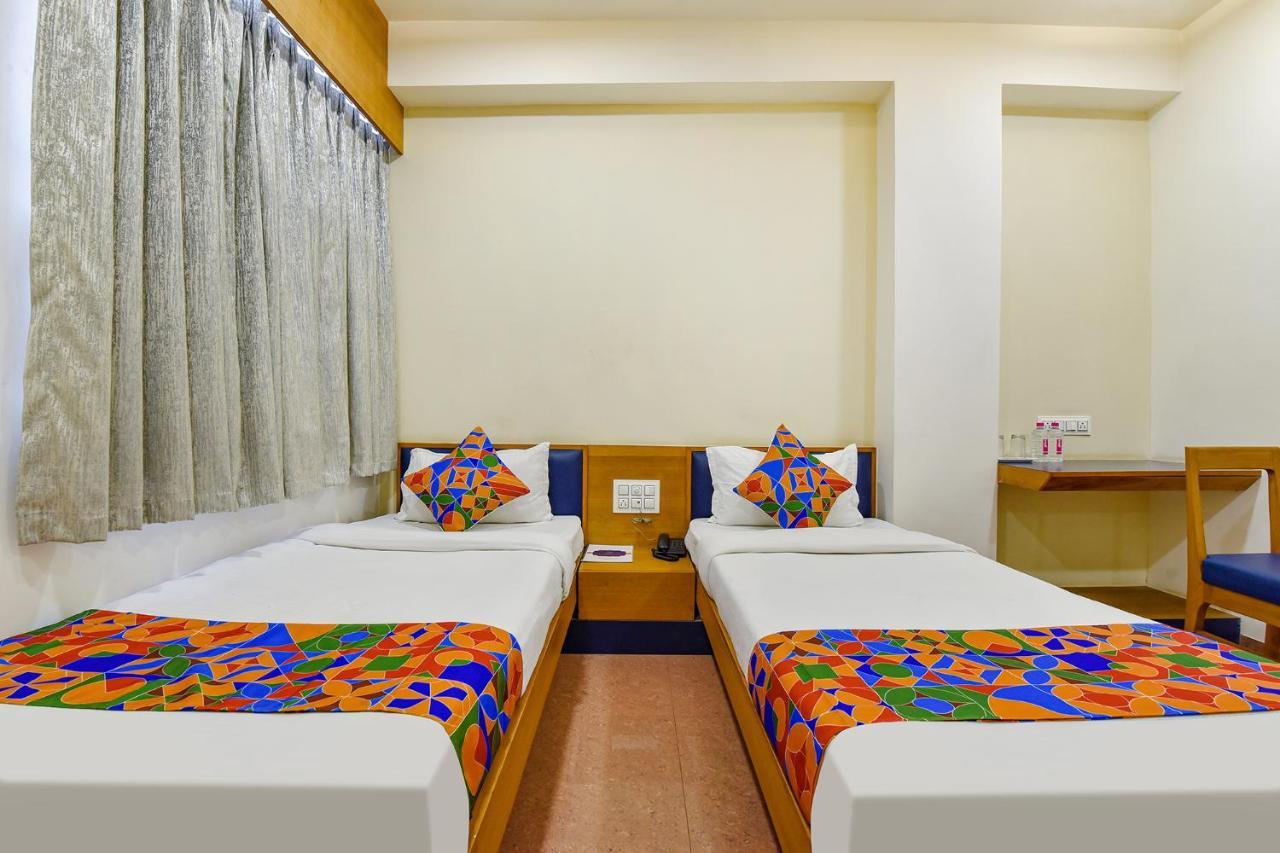 Fabhotel Prime Grand Unity, Changodar Ahmedabad Eksteriør bilde