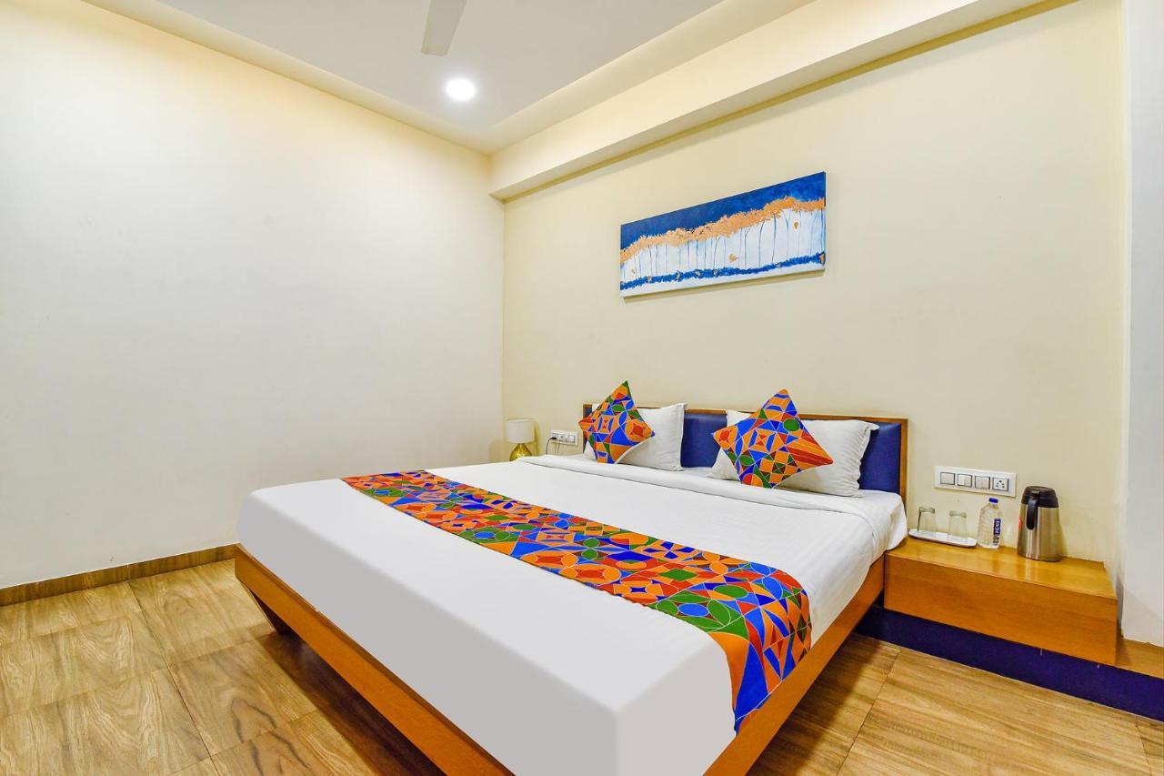 Fabhotel Prime Grand Unity, Changodar Ahmedabad Eksteriør bilde