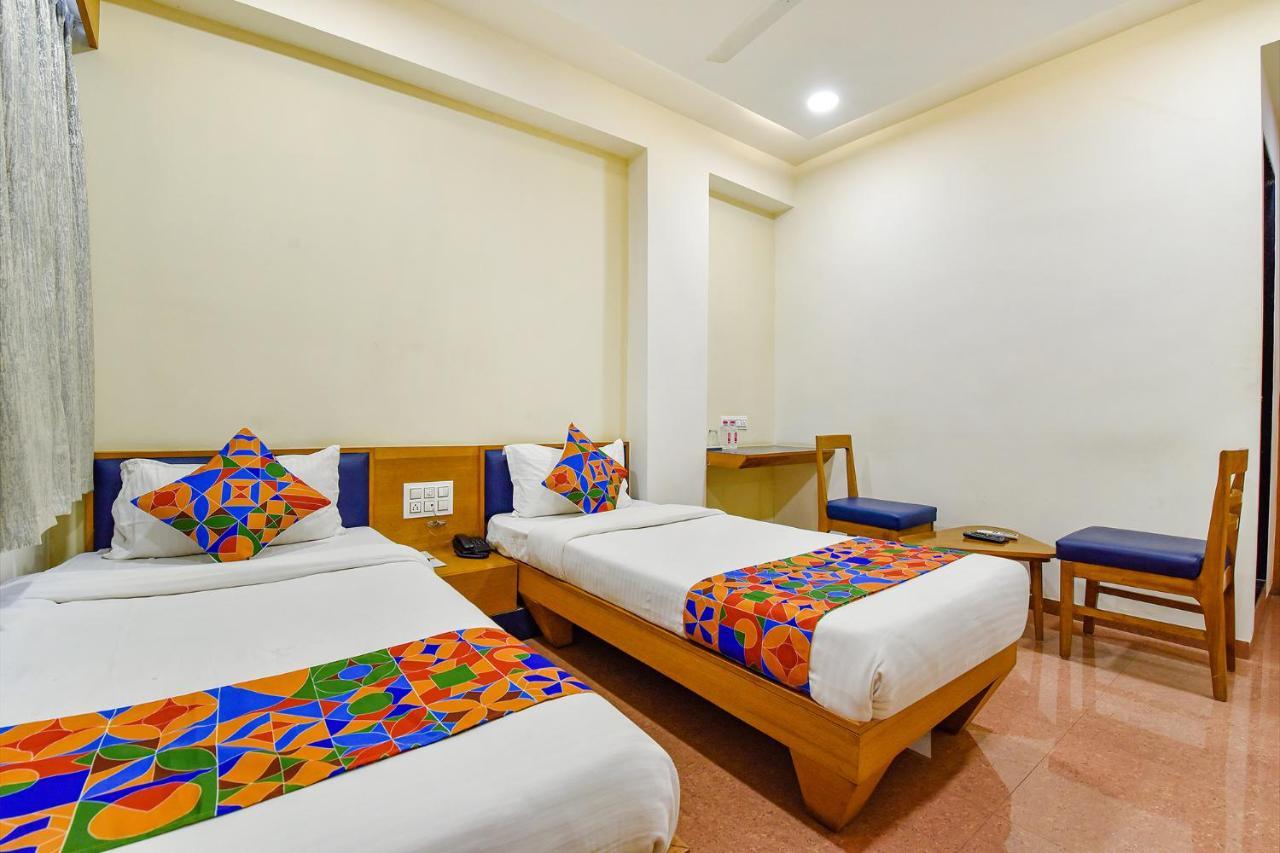 Fabhotel Prime Grand Unity, Changodar Ahmedabad Eksteriør bilde