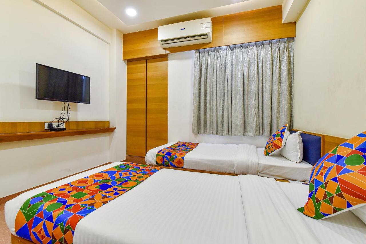 Fabhotel Prime Grand Unity, Changodar Ahmedabad Eksteriør bilde